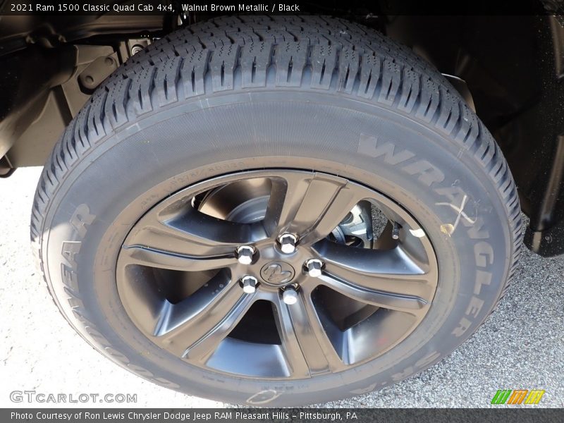 Walnut Brown Metallic / Black 2021 Ram 1500 Classic Quad Cab 4x4