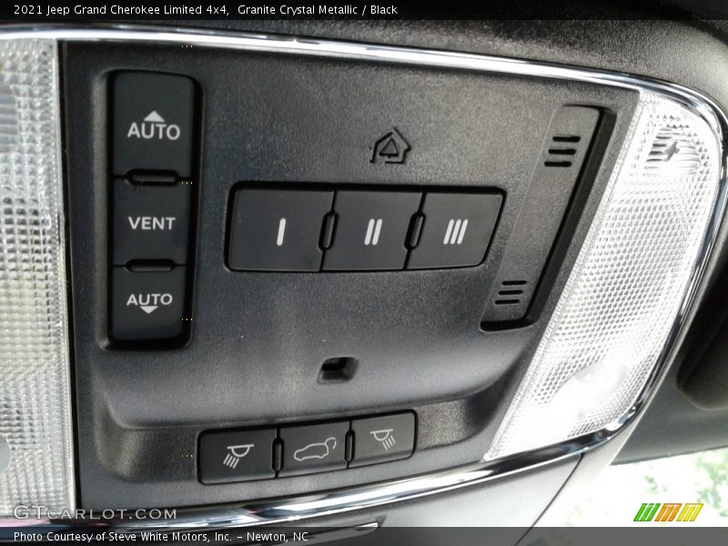 Granite Crystal Metallic / Black 2021 Jeep Grand Cherokee Limited 4x4