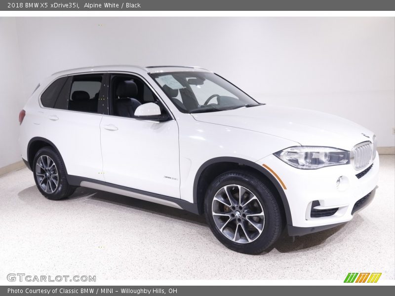 Alpine White / Black 2018 BMW X5 xDrive35i