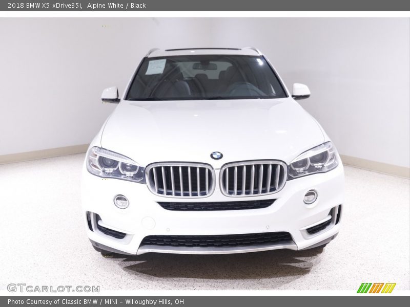 Alpine White / Black 2018 BMW X5 xDrive35i