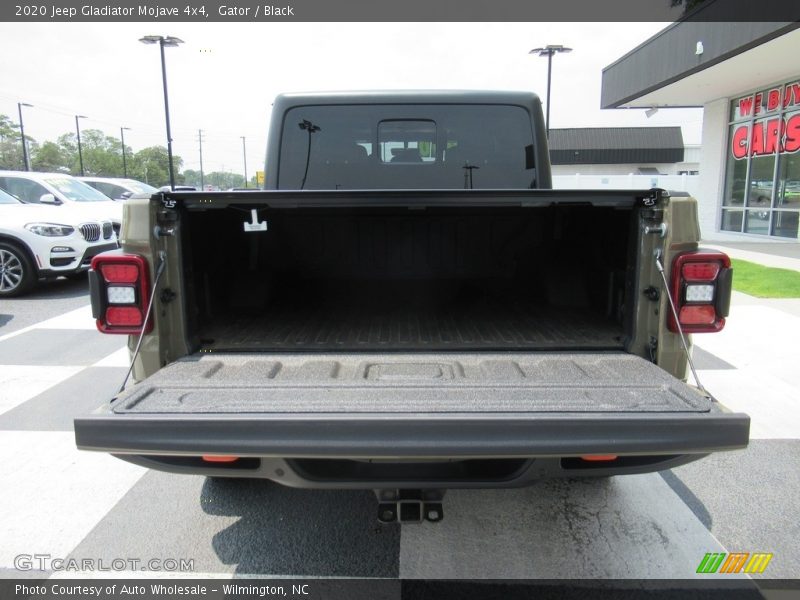 Gator / Black 2020 Jeep Gladiator Mojave 4x4
