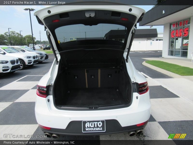 White / Luxor Beige 2017 Porsche Macan S