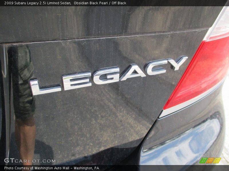 Obsidian Black Pearl / Off Black 2009 Subaru Legacy 2.5i Limited Sedan