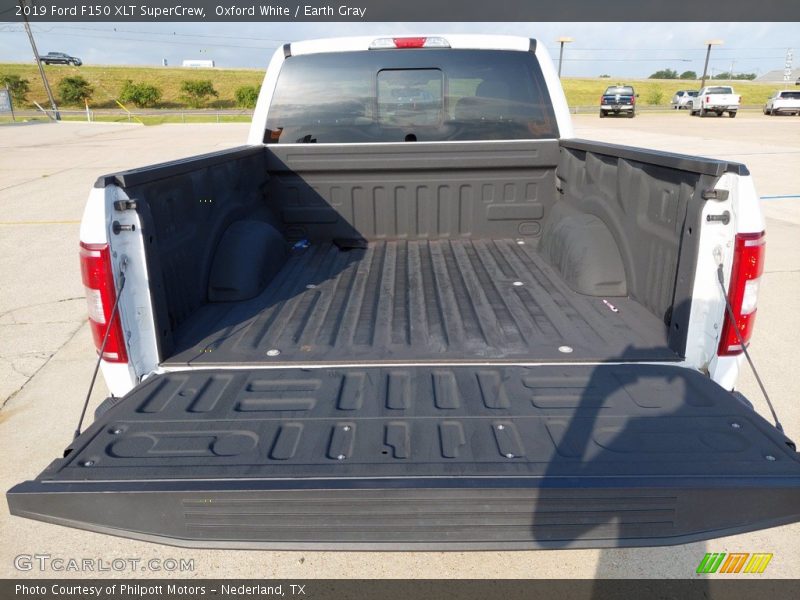 Oxford White / Earth Gray 2019 Ford F150 XLT SuperCrew