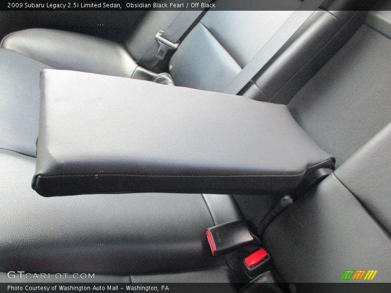 Obsidian Black Pearl / Off Black 2009 Subaru Legacy 2.5i Limited Sedan