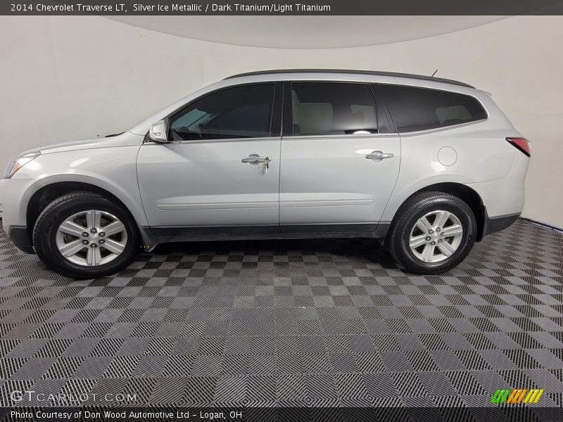 Silver Ice Metallic / Dark Titanium/Light Titanium 2014 Chevrolet Traverse LT