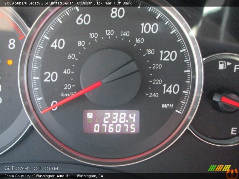 Obsidian Black Pearl / Off Black 2009 Subaru Legacy 2.5i Limited Sedan