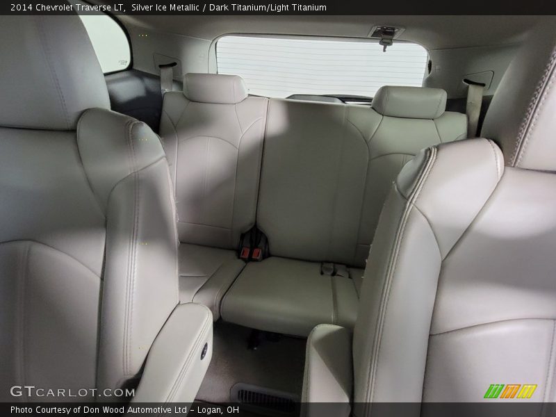 Silver Ice Metallic / Dark Titanium/Light Titanium 2014 Chevrolet Traverse LT