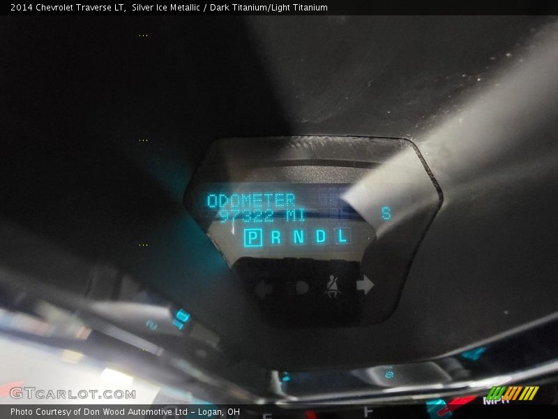 Silver Ice Metallic / Dark Titanium/Light Titanium 2014 Chevrolet Traverse LT