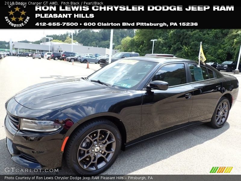 Pitch Black / Pearl/Black 2018 Dodge Charger GT AWD
