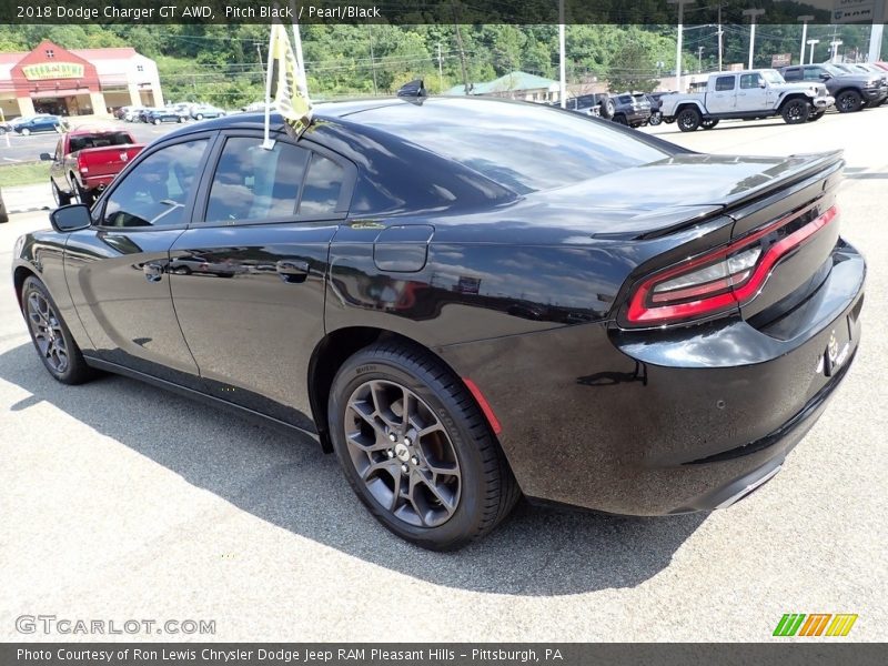 Pitch Black / Pearl/Black 2018 Dodge Charger GT AWD