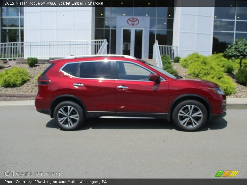 Scarlet Ember / Charcoal 2019 Nissan Rogue SV AWD