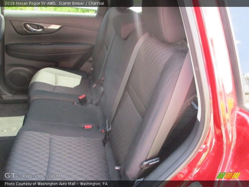 Scarlet Ember / Charcoal 2019 Nissan Rogue SV AWD