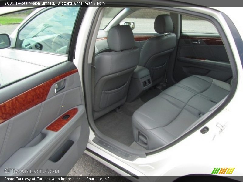 Blizzard White Pearl / Ivory 2006 Toyota Avalon Limited
