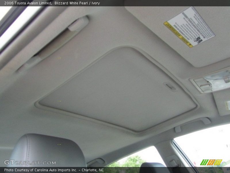 Blizzard White Pearl / Ivory 2006 Toyota Avalon Limited