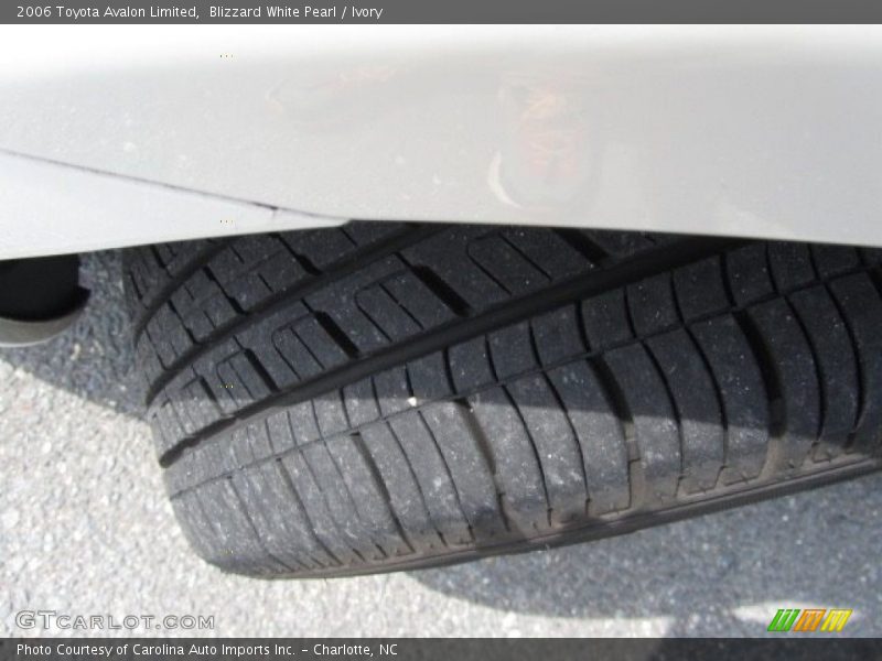 Blizzard White Pearl / Ivory 2006 Toyota Avalon Limited