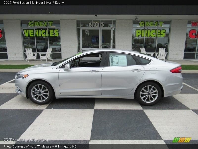 Ingot Silver / Ebony 2017 Ford Fusion SE