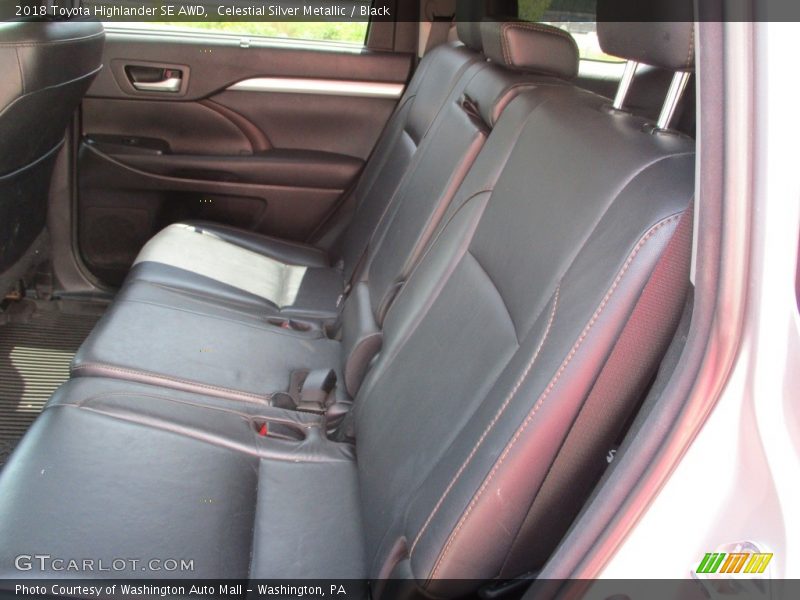Celestial Silver Metallic / Black 2018 Toyota Highlander SE AWD