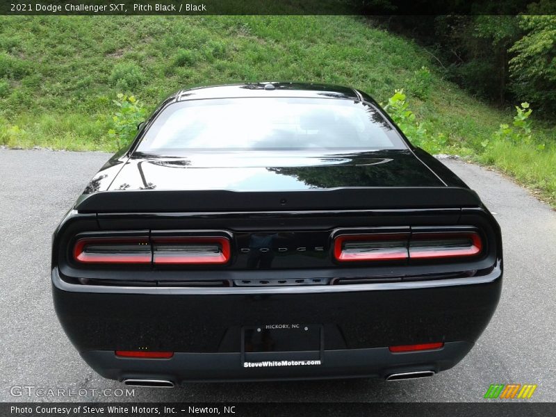 Pitch Black / Black 2021 Dodge Challenger SXT