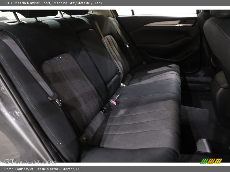 Machine Gray Metallic / Black 2018 Mazda Mazda6 Sport