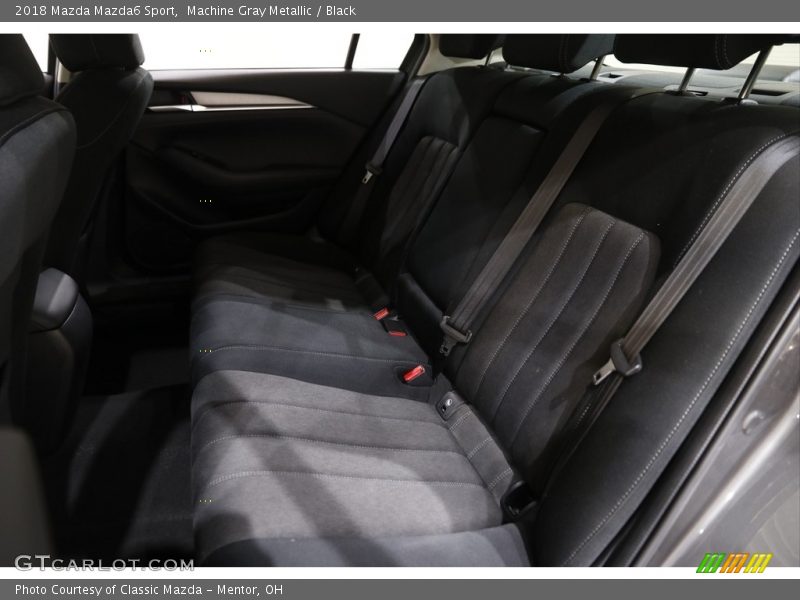 Machine Gray Metallic / Black 2018 Mazda Mazda6 Sport