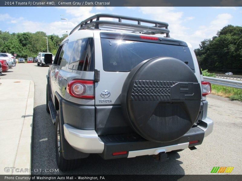Cement Gray / Dark Charcoal 2014 Toyota FJ Cruiser 4WD