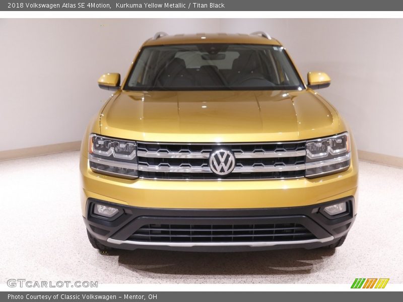 Kurkuma Yellow Metallic / Titan Black 2018 Volkswagen Atlas SE 4Motion