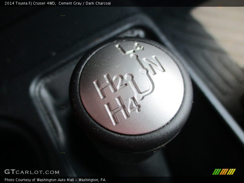 Cement Gray / Dark Charcoal 2014 Toyota FJ Cruiser 4WD