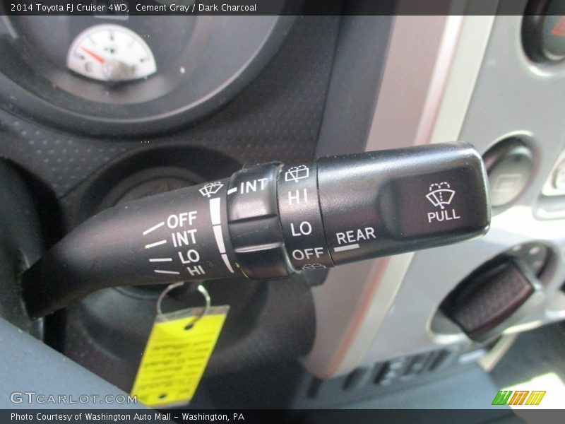 Cement Gray / Dark Charcoal 2014 Toyota FJ Cruiser 4WD