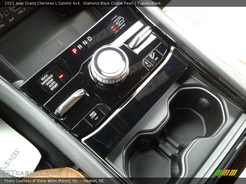  2021 Grand Cherokee L Summit 4x4 8 Speed Automatic Shifter
