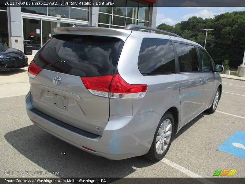 Silver Sky Metallic / Light Gray 2011 Toyota Sienna XLE AWD