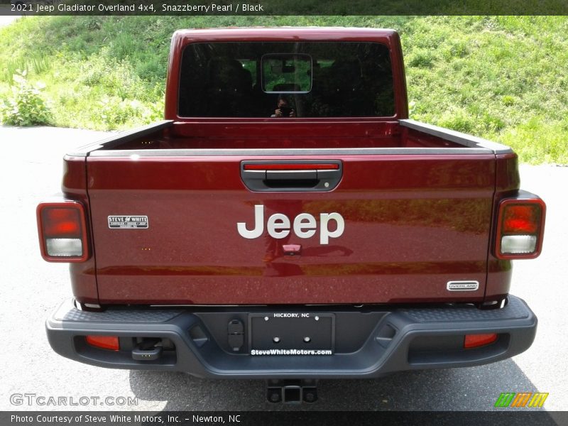 Snazzberry Pearl / Black 2021 Jeep Gladiator Overland 4x4