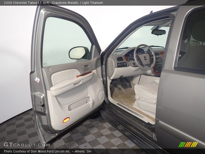 Graystone Metallic / Light Titanium 2009 Chevrolet Tahoe LT 4x4
