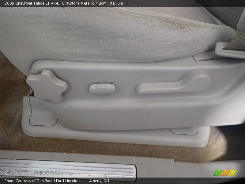 Graystone Metallic / Light Titanium 2009 Chevrolet Tahoe LT 4x4
