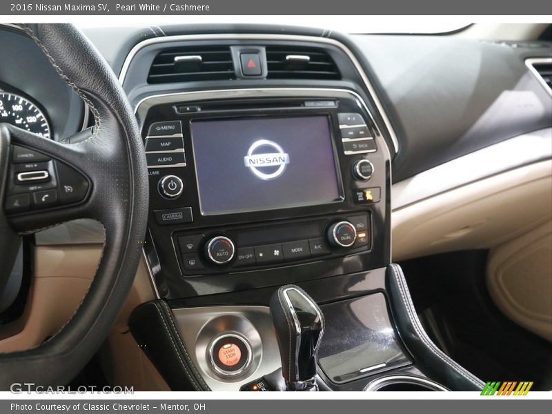 Pearl White / Cashmere 2016 Nissan Maxima SV