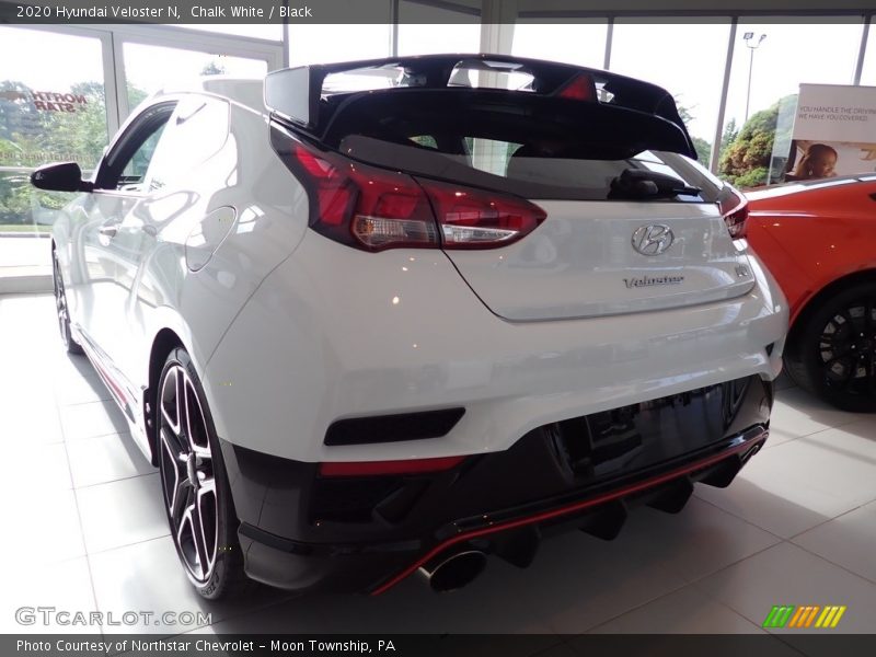 Chalk White / Black 2020 Hyundai Veloster N