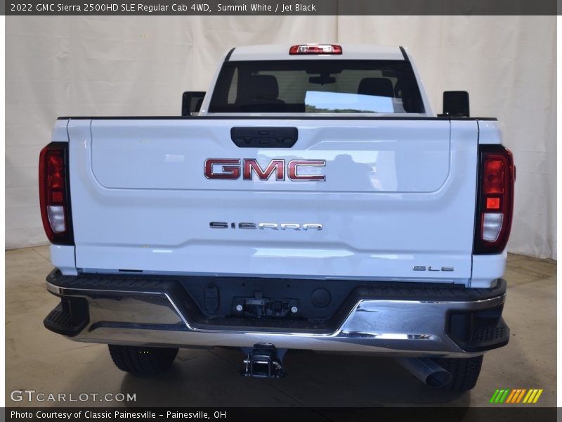  2022 Sierra 2500HD SLE Regular Cab 4WD Logo