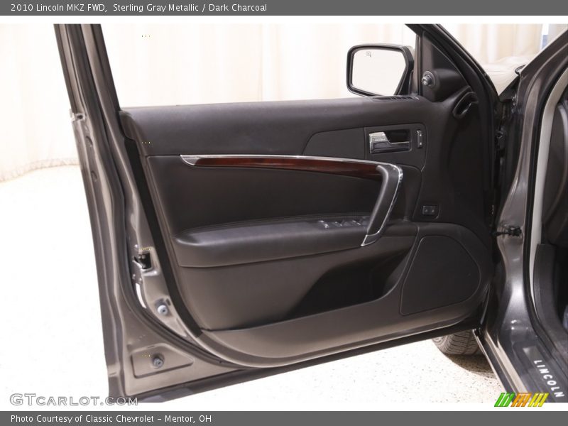 Sterling Gray Metallic / Dark Charcoal 2010 Lincoln MKZ FWD