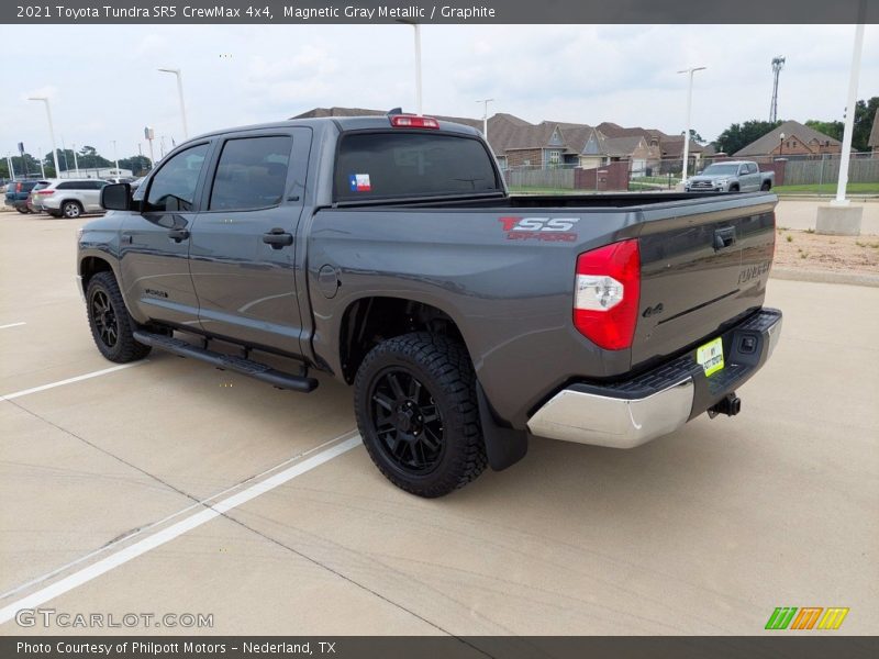 Magnetic Gray Metallic / Graphite 2021 Toyota Tundra SR5 CrewMax 4x4