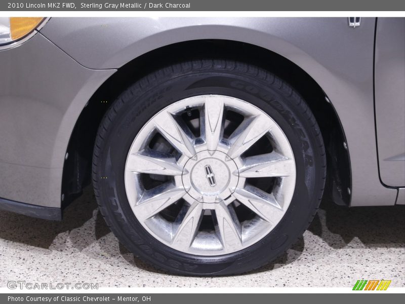 Sterling Gray Metallic / Dark Charcoal 2010 Lincoln MKZ FWD