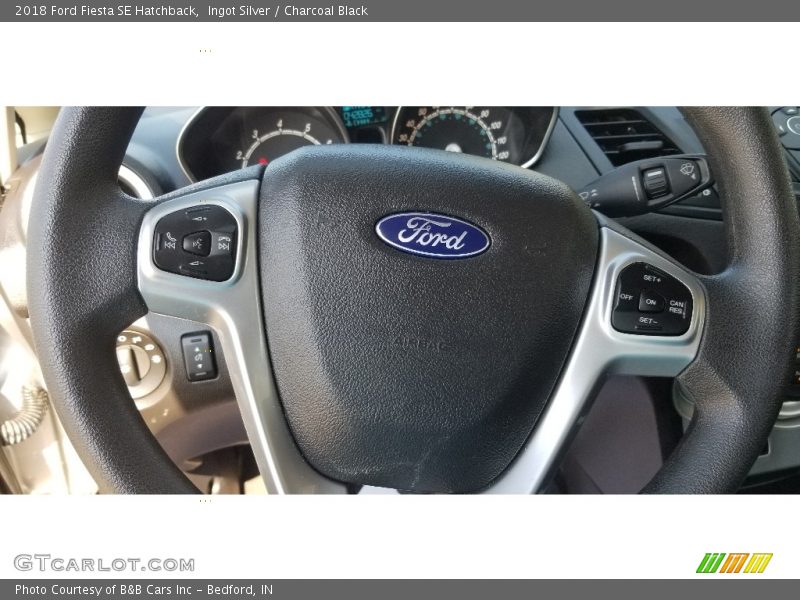 Ingot Silver / Charcoal Black 2018 Ford Fiesta SE Hatchback