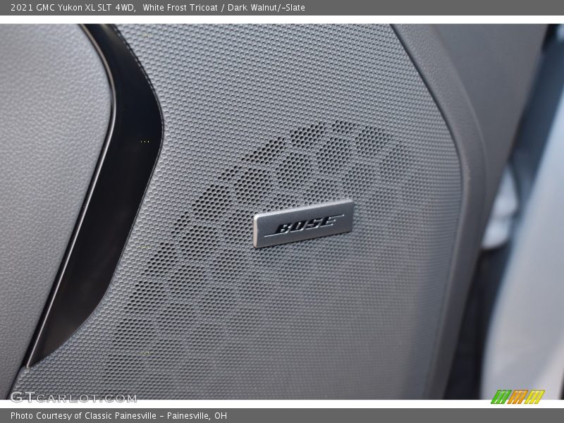 White Frost Tricoat / Dark Walnut/­Slate 2021 GMC Yukon XL SLT 4WD