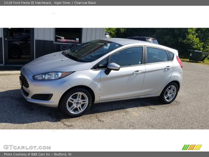 Ingot Silver / Charcoal Black 2018 Ford Fiesta SE Hatchback