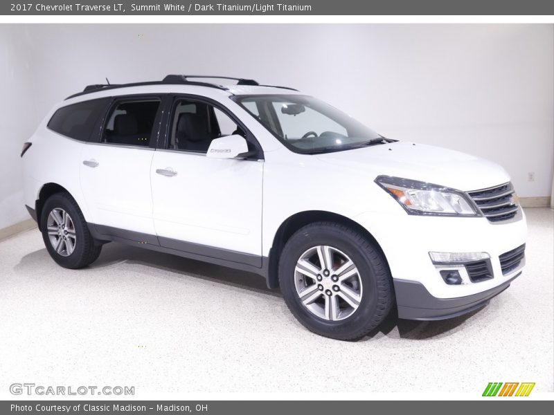 Summit White / Dark Titanium/Light Titanium 2017 Chevrolet Traverse LT