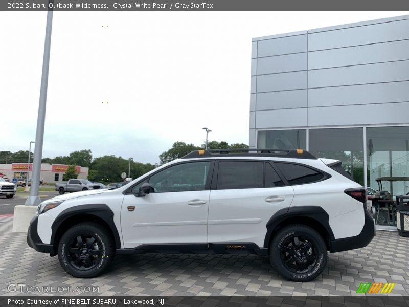  2022 Outback Wilderness Crystal White Pearl