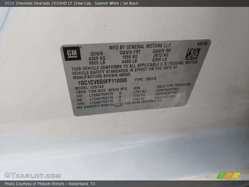 Summit White / Jet Black 2015 Chevrolet Silverado 2500HD LT Crew Cab
