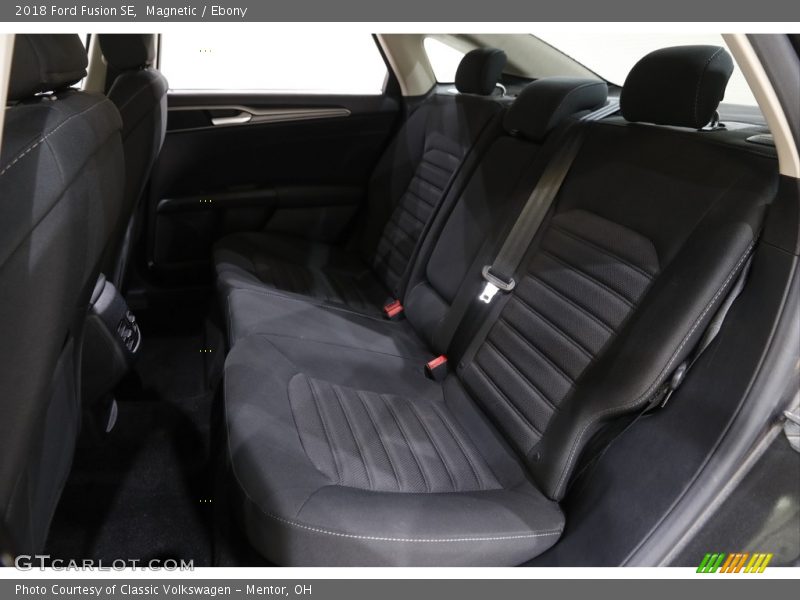 Magnetic / Ebony 2018 Ford Fusion SE