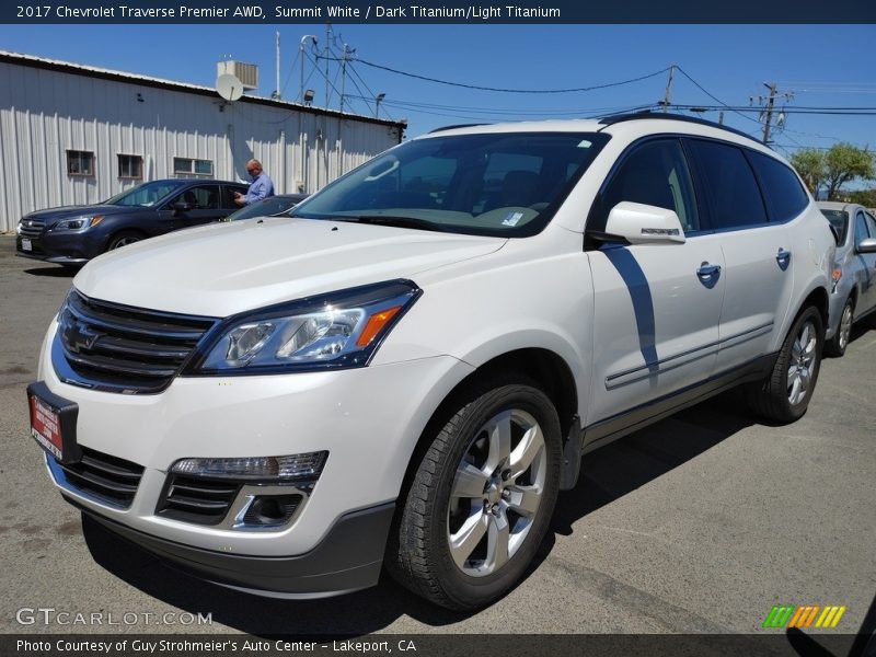 Summit White / Dark Titanium/Light Titanium 2017 Chevrolet Traverse Premier AWD