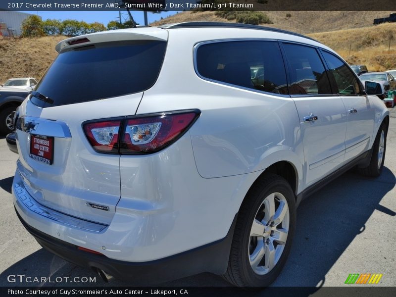 Summit White / Dark Titanium/Light Titanium 2017 Chevrolet Traverse Premier AWD