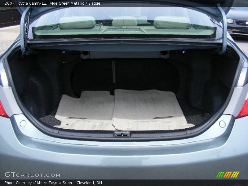 Aloe Green Metallic / Bisque 2007 Toyota Camry LE